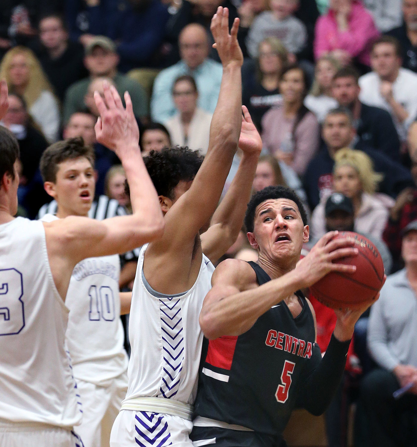 January 17: Central vs. Onalaska